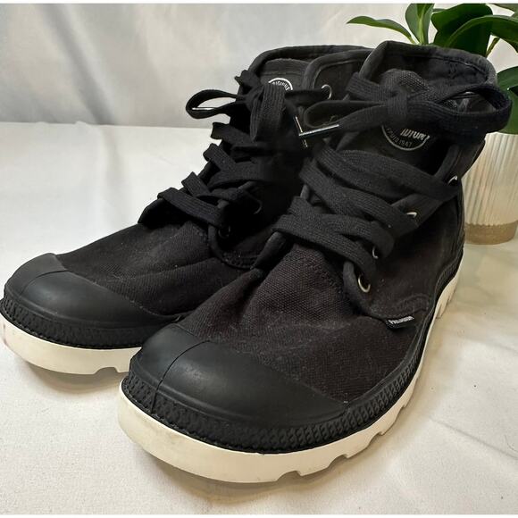 Palladium Pampa Hi Canvas High Top Boots Black Size 10 - Picture 1 of 6